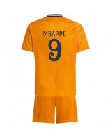 Real Madrid Kylian Mbappe #9 Bortedraktsett Barn 2024-25 Korte ermer (+ bukser)